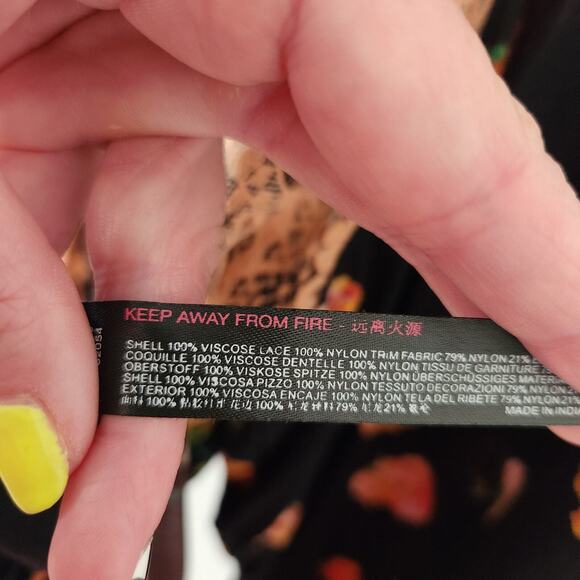 Free People Intimately Poppy Printed Bodysuit Womens Size Large Black Floral - Picture 5 of 7